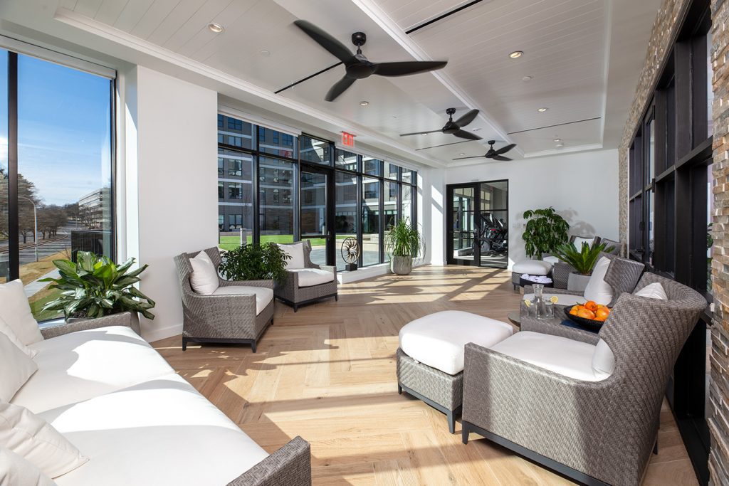 01- Sunroom Photo