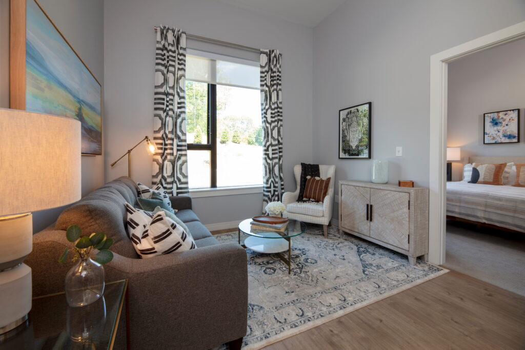 21 – AL Living Room