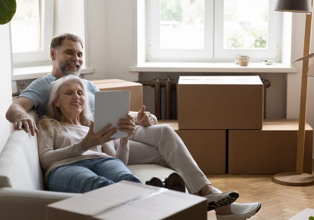 How Do You Know When to Move to Senior Living?