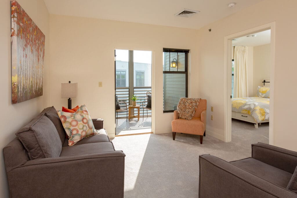 Can Couples Live Together in Assisted Living? A Guide to Aging Together with Dignity