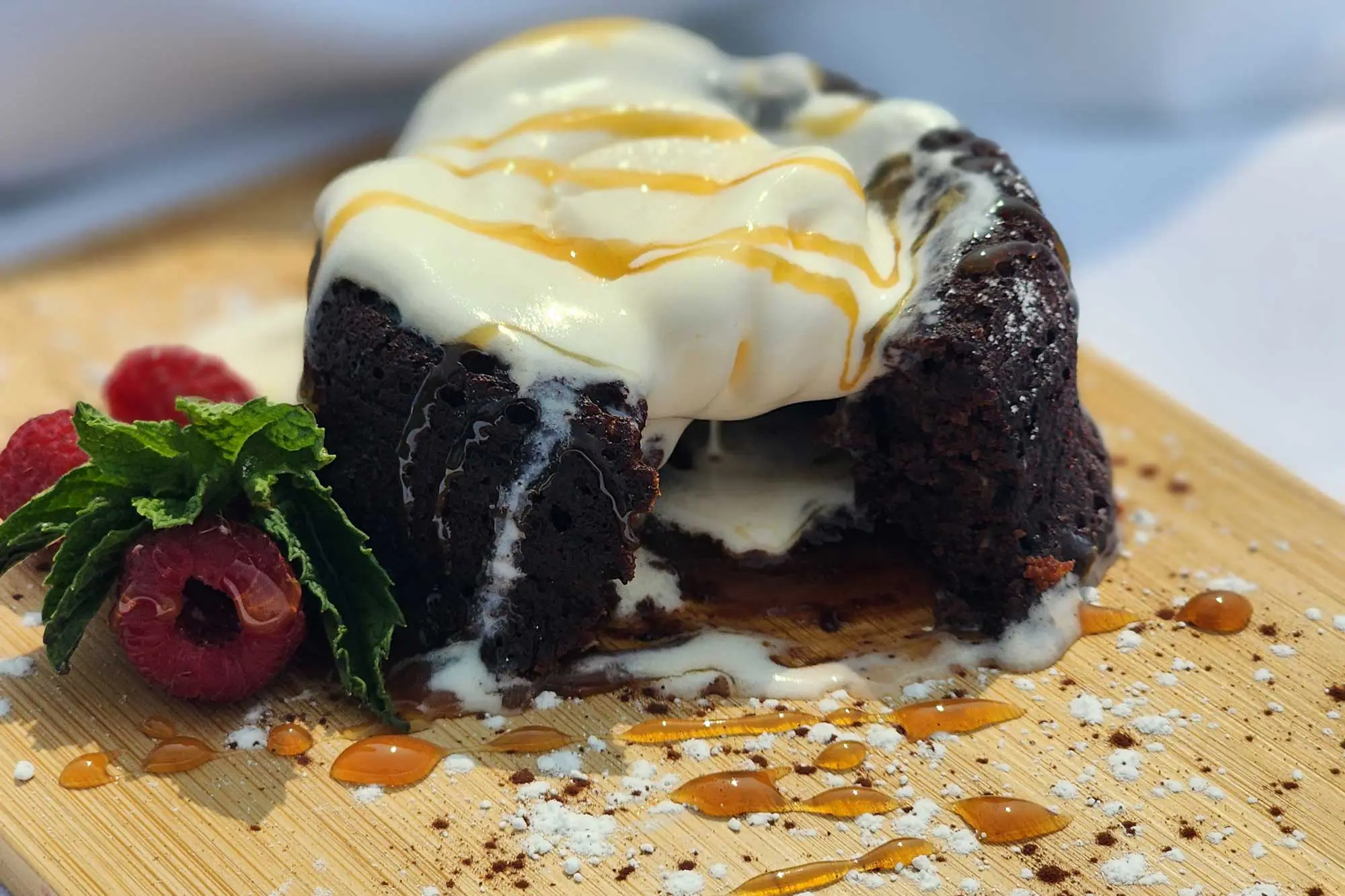 Waterstone-at-The-Circle-Salted-Caramel-Filled-Molten-Lava-Cake