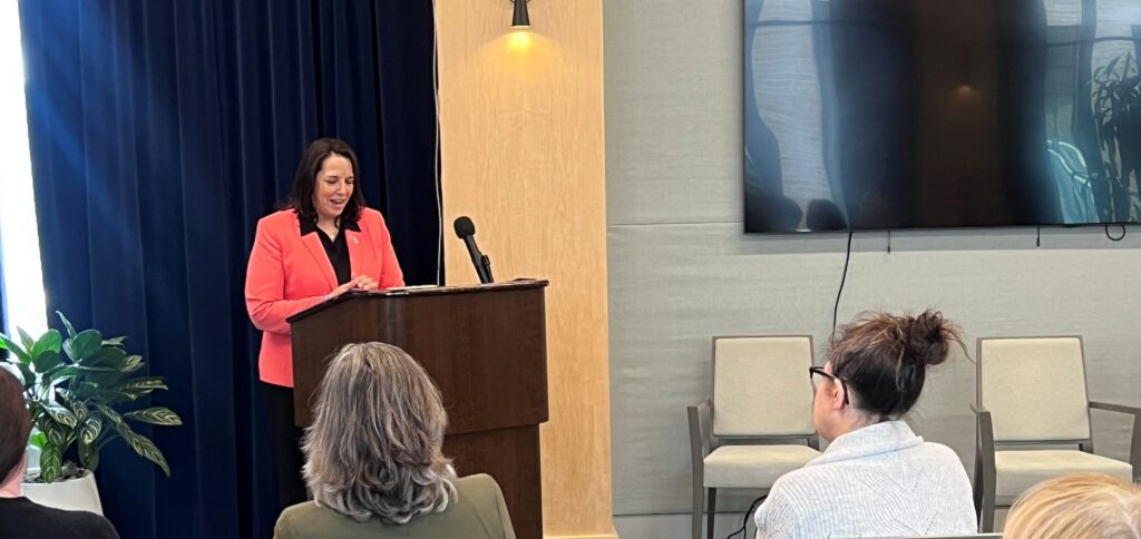 Waterstone of Lexington Hosts Women’s Leadership Graduation